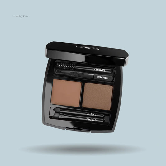 CHANEL
LA PALETTE SOURCILS
Brow Wax and Brow Powder Duo 4g