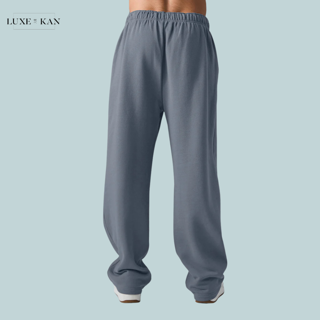Alo Accolade Straight Leg Sweatpant Limited