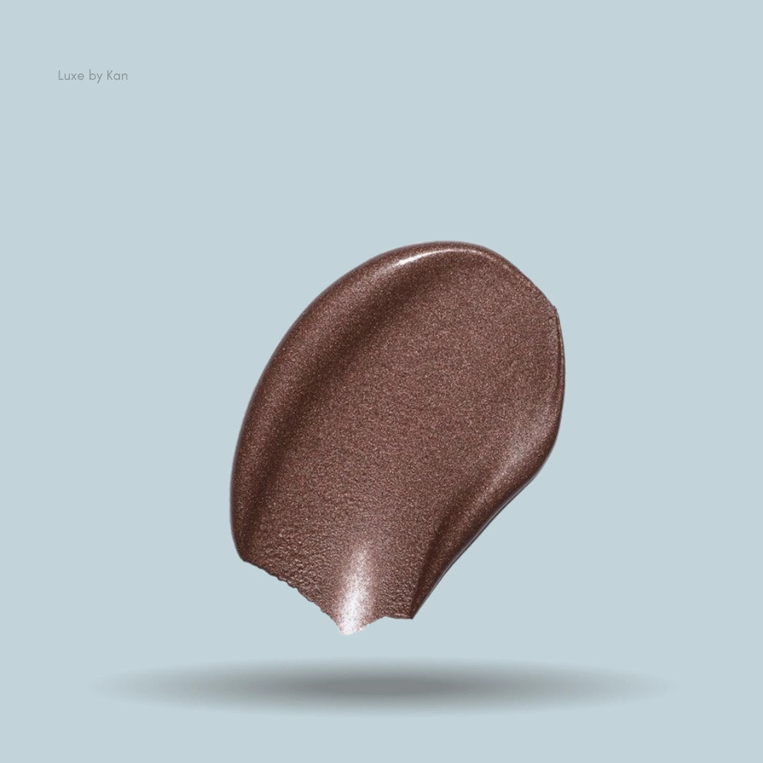 Caramel Armani eye tint swatch.