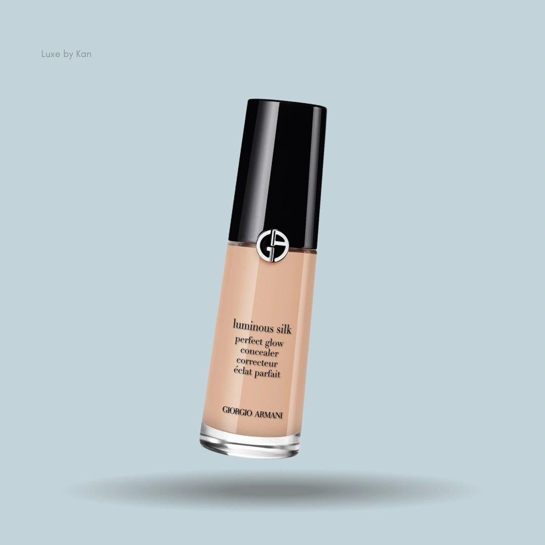 Armani luminous silk perfect glow concealer with a black cap featuring the Armani logo.