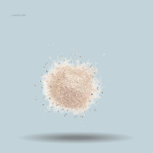 Dior Forever Cushion Loose Powder with water droplets .