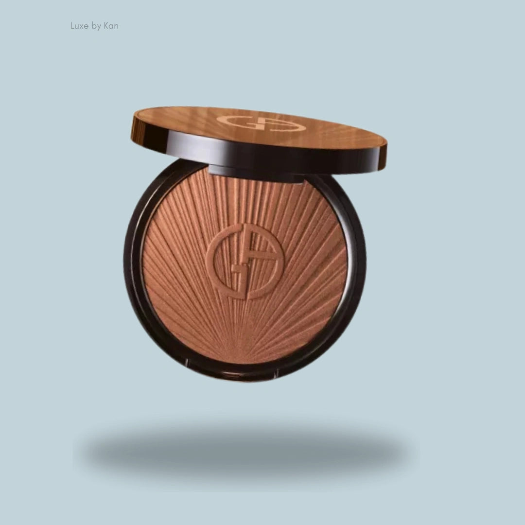 Open Giorgio Armani Summer Glow bronzer compact.