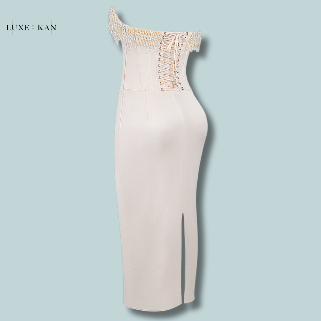 House of CB NALITA
VINTAGE CREAM EMBELLISHED STRAPLESS DRESS