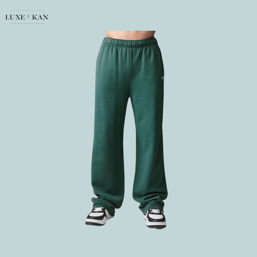 Alo Accolade Straight Leg Sweatpant Limited