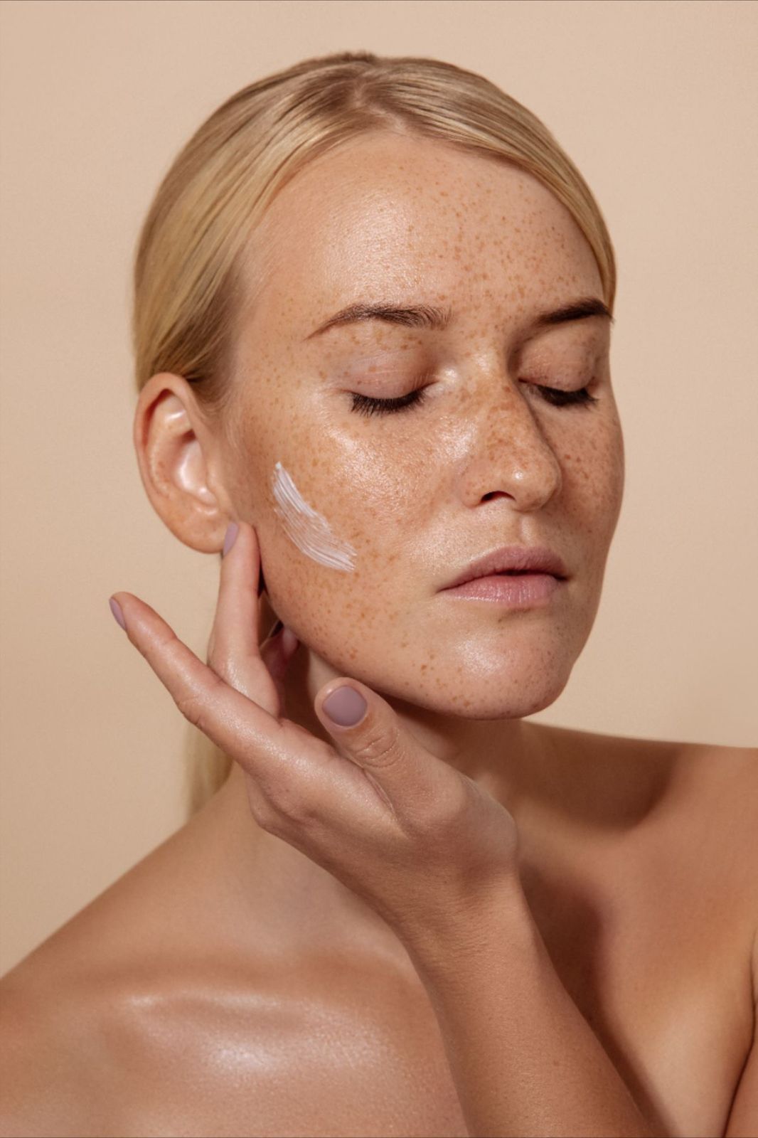 Tired of Dry Skin? Try These 6 Best Face Moisturizers!