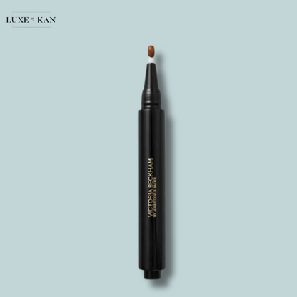 VICTORIA BECKHAM BEAUTY
The Concealer Pen 2.4ml