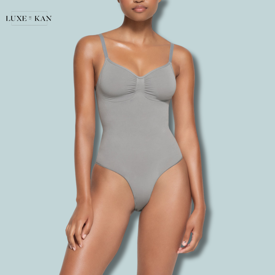 SKIMS SEAMLESS SCULPT BRIEF BODYSUIT