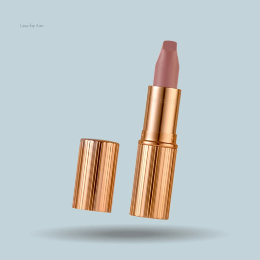 CHARLOTTE TILBURY	matte revolution hot lips -Carina's Love