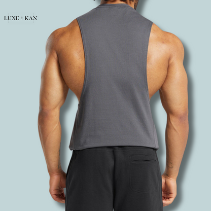 GYMSHARK MEN REACT DROP ARM TANK
Slim Fit