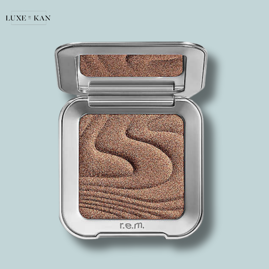 R.E.M. BEAUTY Interstellar highlighter topper 8g