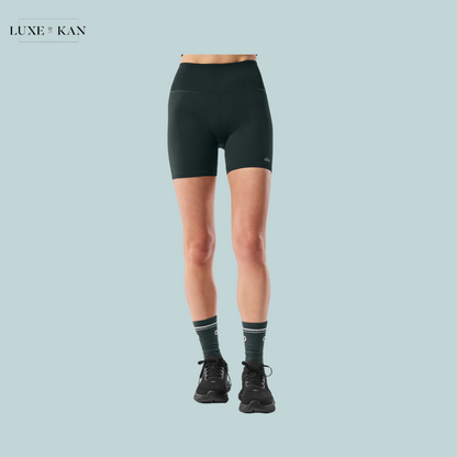 Alo 5" Seamless Ribbed Favorite Short