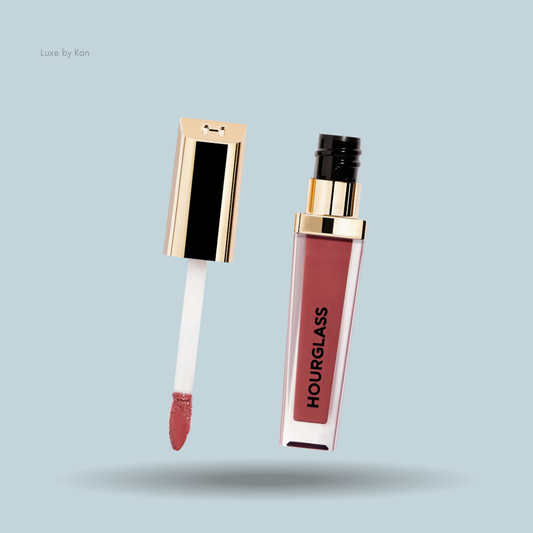 HOURGLASS Velvet Story lip cream