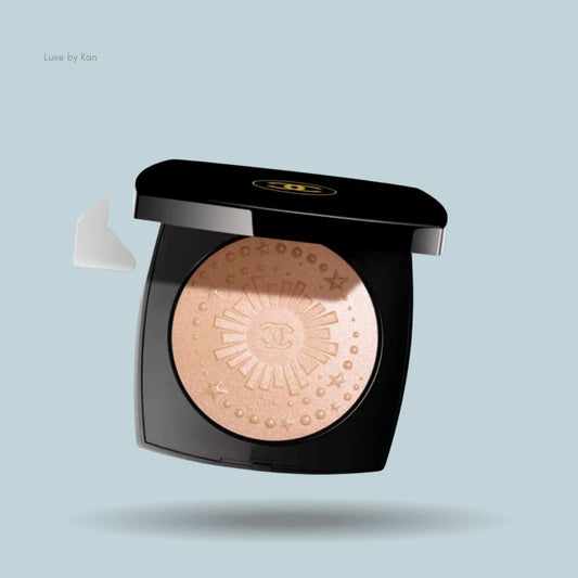 CHANEL
DIAMOND DUST
Oversize Illuminating Powder 15g