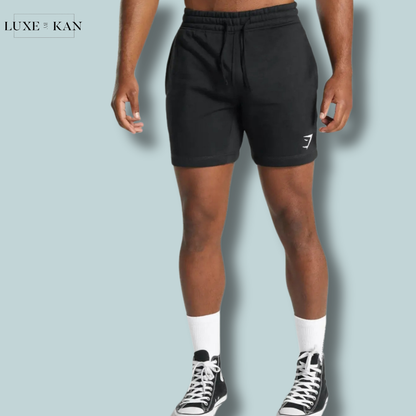 GYMSHARK MEN CREST SHORTS
Slim Fit