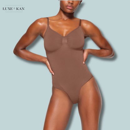 SKIMS SEAMLESS SCULPT BRIEF BODYSUIT