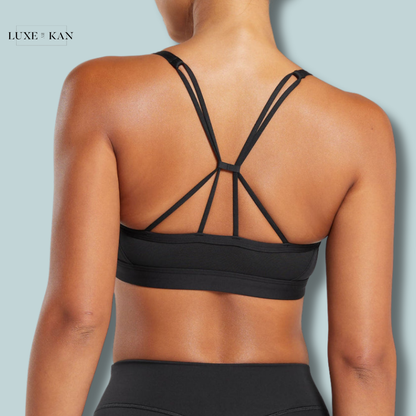 GYMSHARK RUCHED STRAPPY SPORTS BRA
Light Support