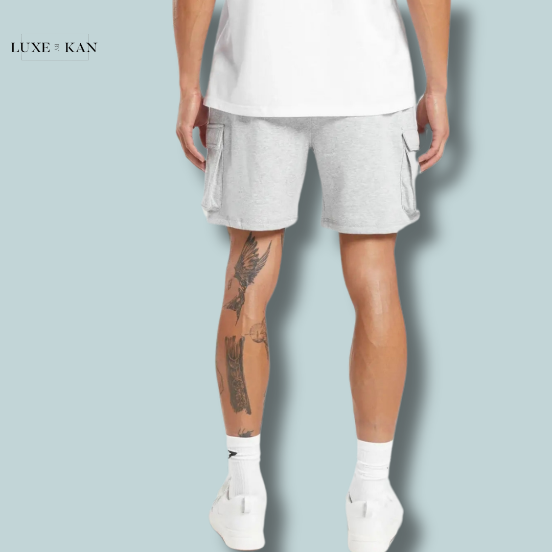 GYMSHARK MEN CREST CARGO SHORTS
Slim Fit