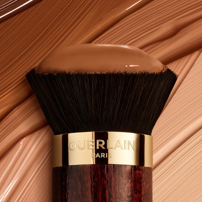 GUERLAIN FLUID FOUNDATION KABUKI BRUSH