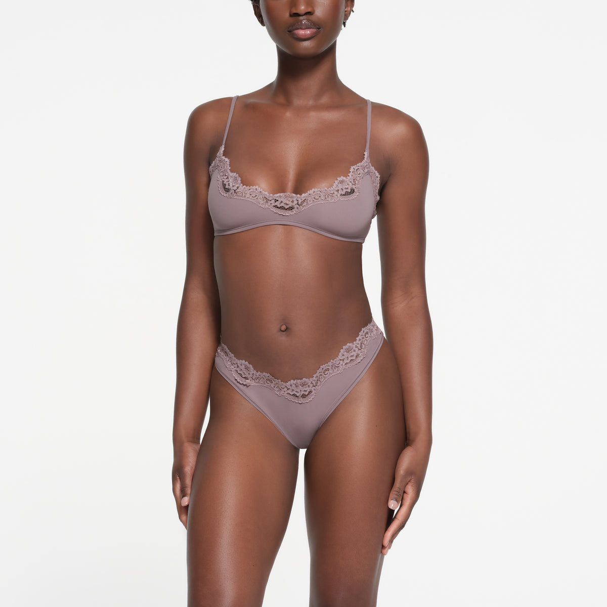 SKIMS Fits Everybody lace-trimmed stretch-woven bra