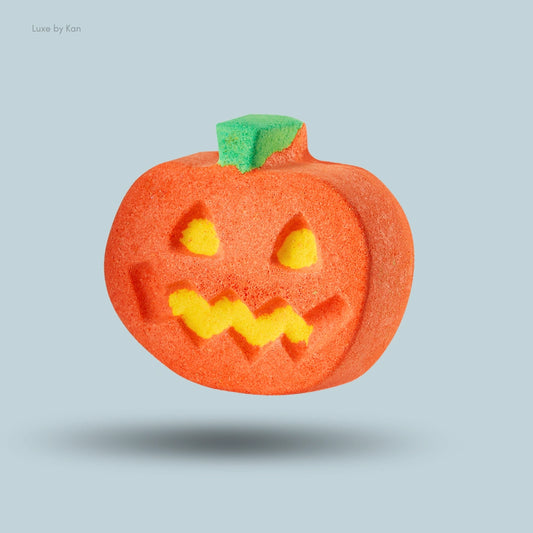 Lush  Pumpkin Spice  Bath Bomb  (Limited Edition)