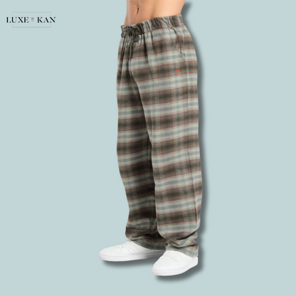 GYMSHARK Flannel Pants
oversized fit