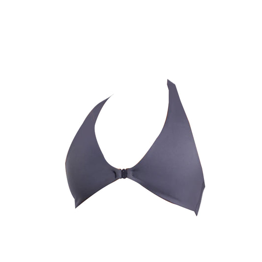 Gymshark elevate sports bra with a halter neck design and a clasp closure at the front.