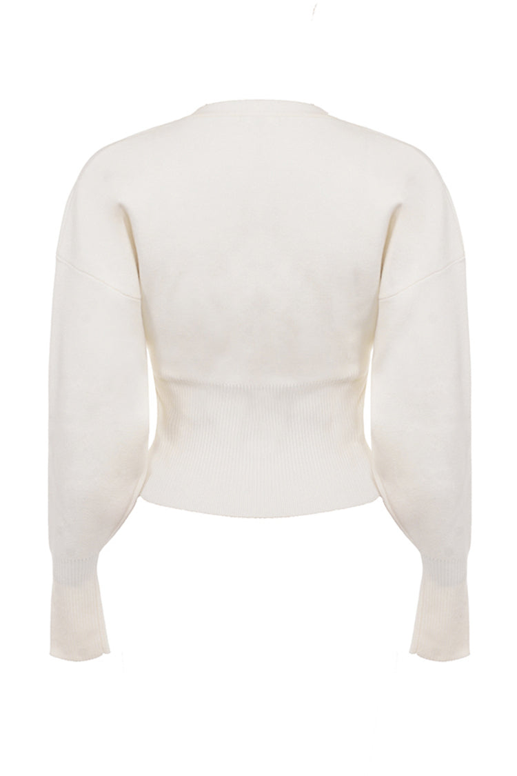 House of CB NOOR
OFF WHITE KNITTED CARDIGAN