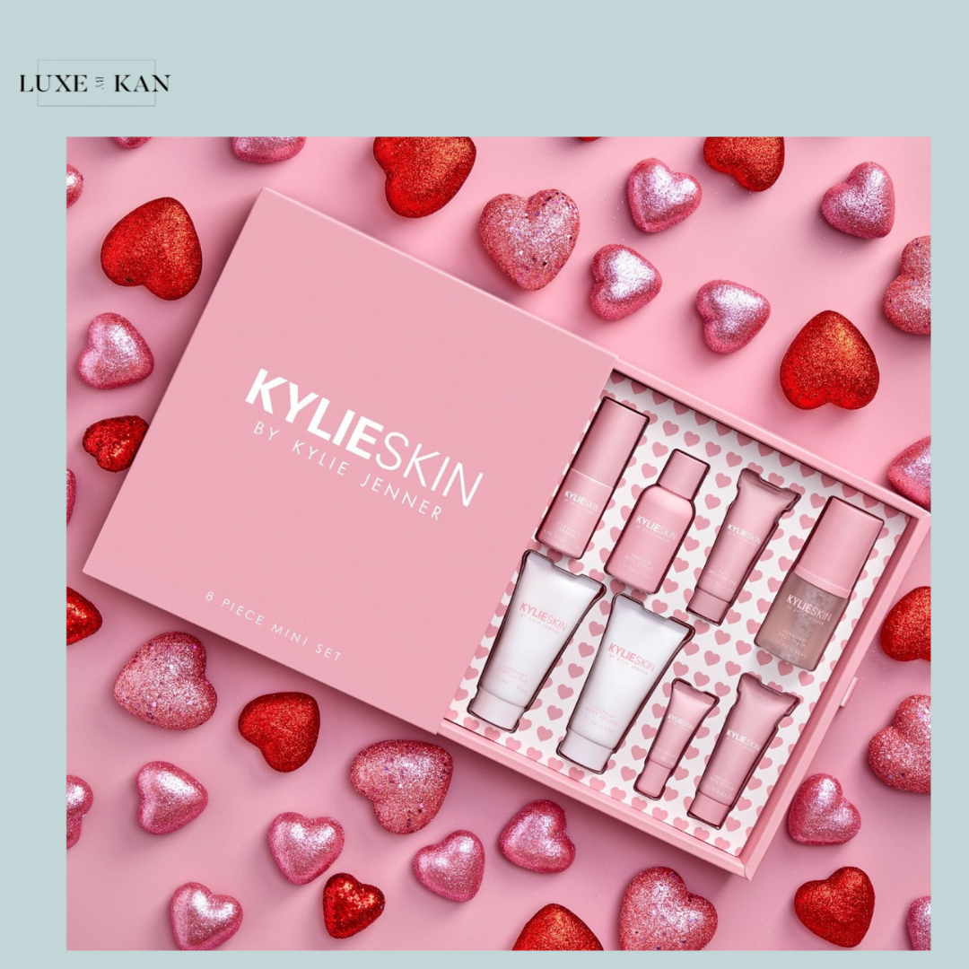 KYLIE SKIN BY KYLIE JENNER مجموعة صغيرة مكونة من 8 قطع