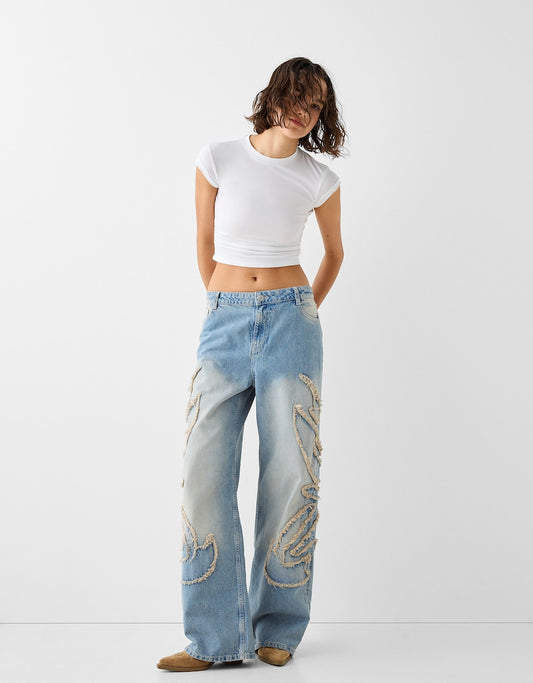 Bershka Baggy jeans with detail