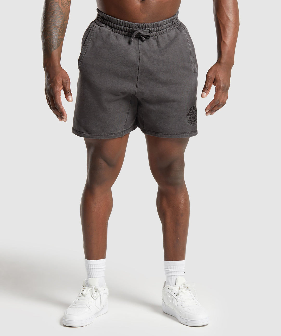 GYMSHARK MEN PREMIUM LEGACY SHORTS