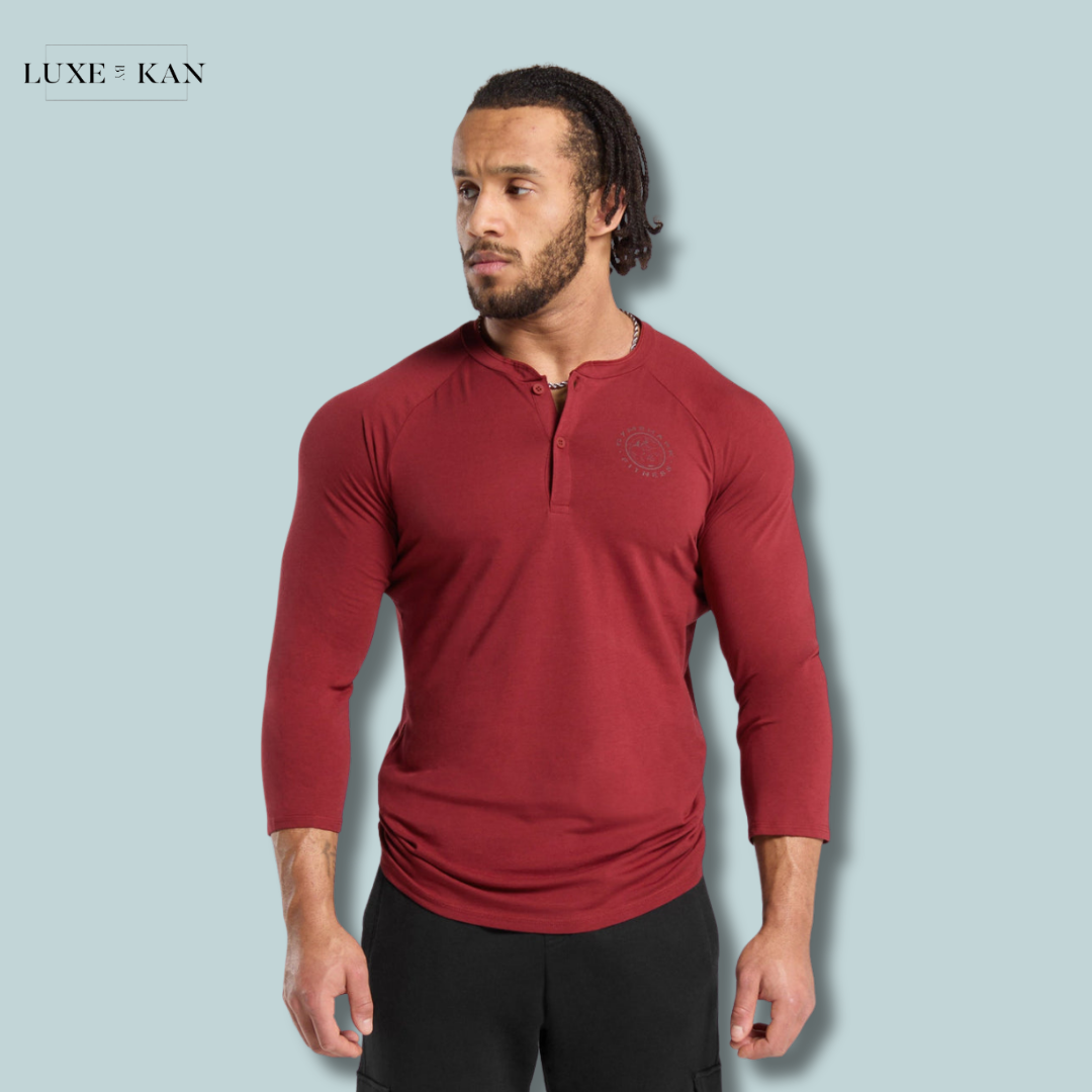 GYMSHARK MEN LEGACY HENLEY
Slim Fit