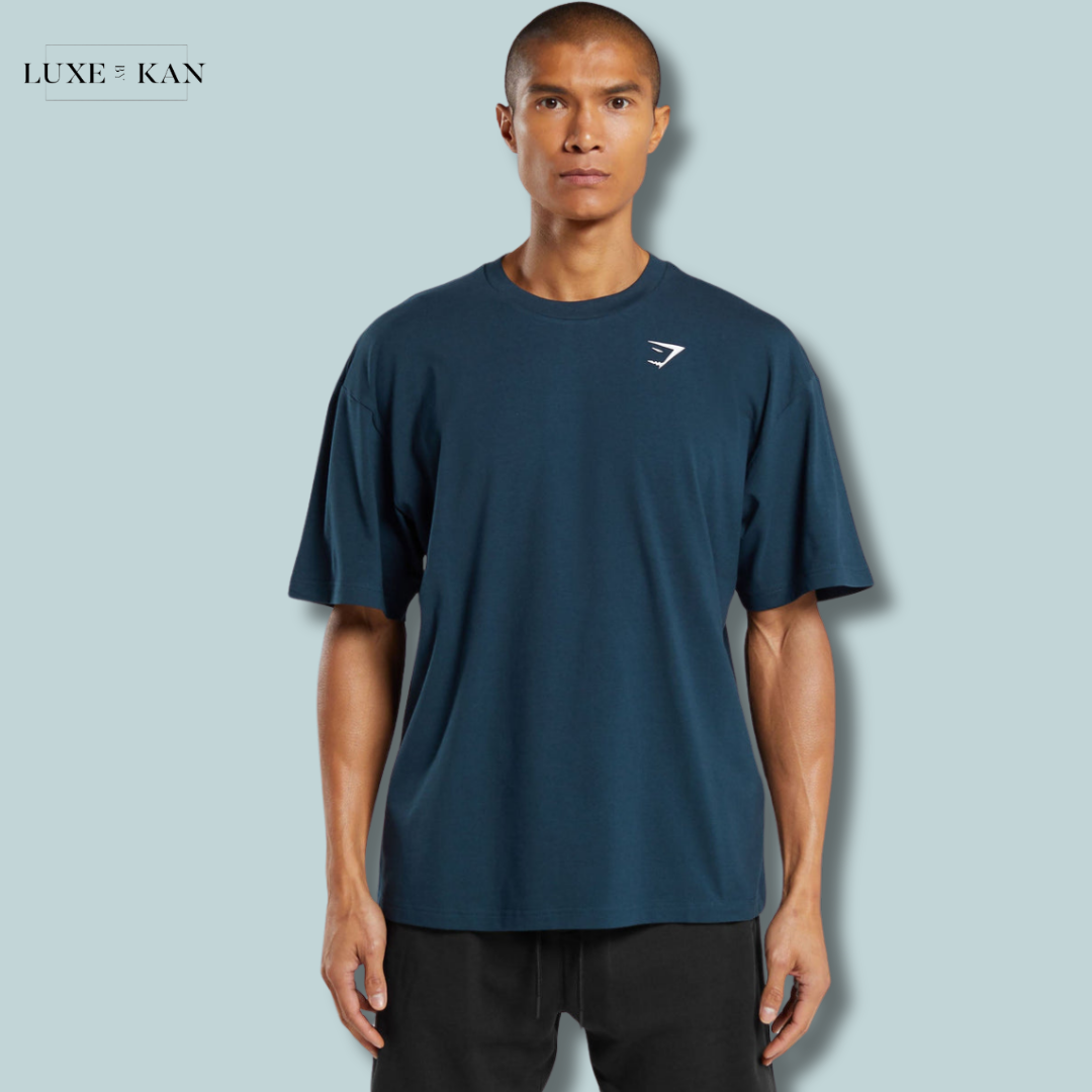 GYMSHARK MEN ESSENTIAL OVERSIZED T-SHIRT
Oversized Fit