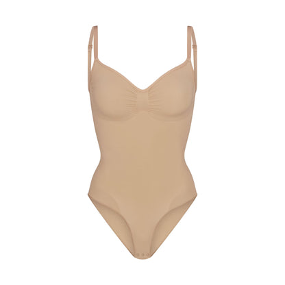 SKIMS SEAMLESS SCULPT BRIEF BODYSUIT