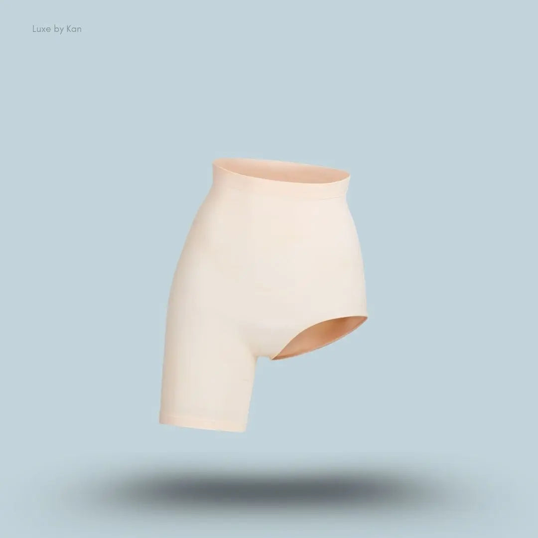 Skims Seamless Sculpt Solution Short Left Leg Exposed