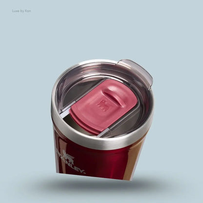 Stanley Everyday Textured Tumbler 0.47L splash-resistant slider lid close-up detail India