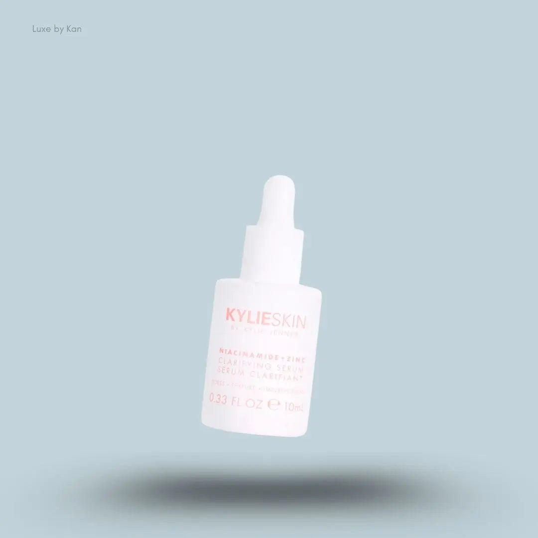 Kylie Cosmetics Niacinamide and Zinc Clarifying Serum bottle on blue background — LBK India