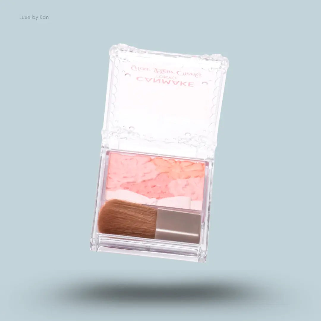 Canmake Glow Fleur Cheeks 02 Apricot Fleur, open compact with applicator