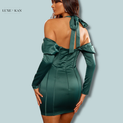 PRETTYLITTLETHING Premium Emerald Green Constructed Satin Draped Bardot Bodycon Dress